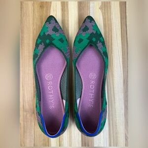 Rothy's Pointed Knit Flats in Green Camo with Pink Insole